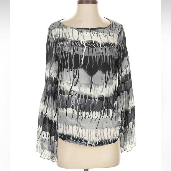 Nicole Miller Tops - NWT Nicole Miller Artelier Size S long sleeve silk top